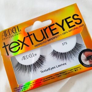 NIB Ardell Lashes 575